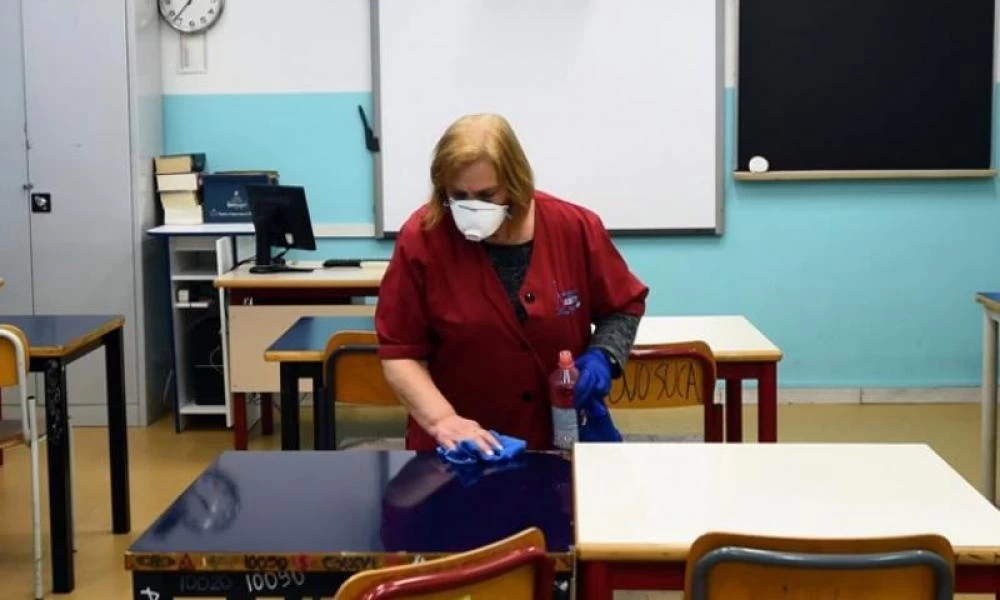 Lockdown: Μετά το άνοιγμα της εστίασης ακολουθούν τα σχολεία